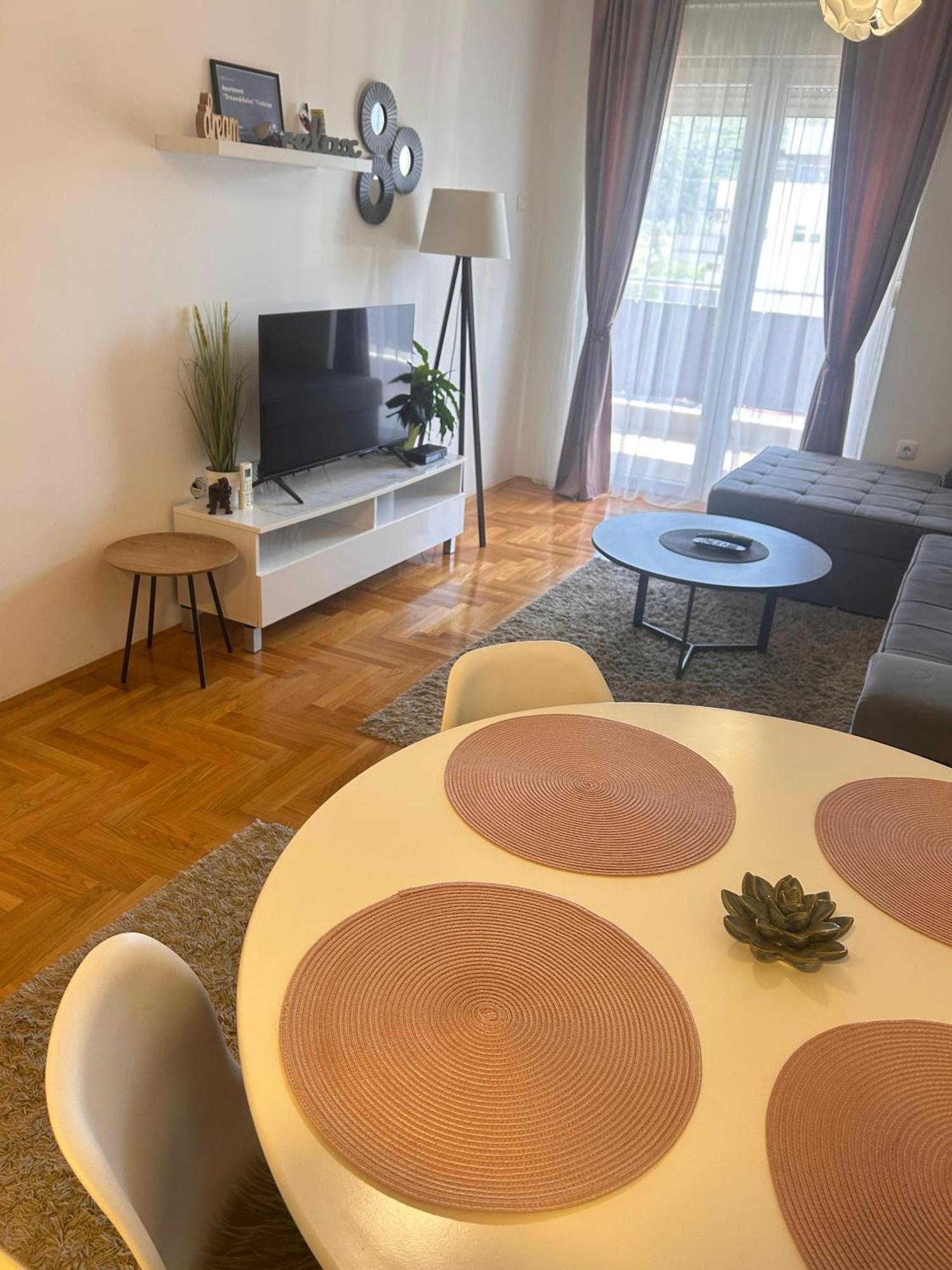 Apartment "Dream&Relax" Trebinje Exteriör bild