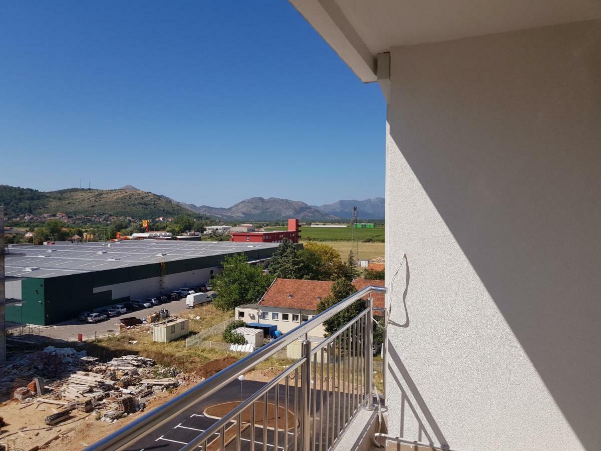 Apartment "Dream&Relax" Trebinje Exteriör bild